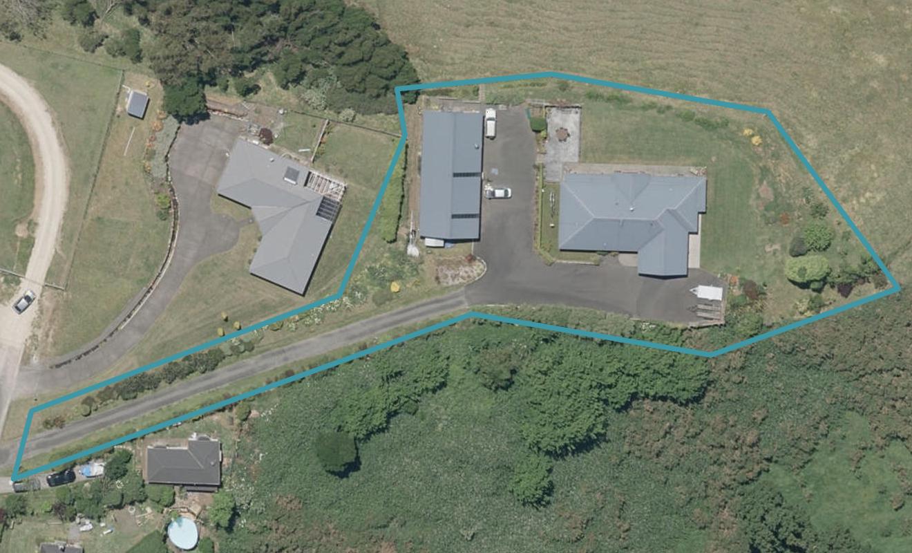 72 Parkdale Drive, Aramoho, Whanganui - Carousel 1