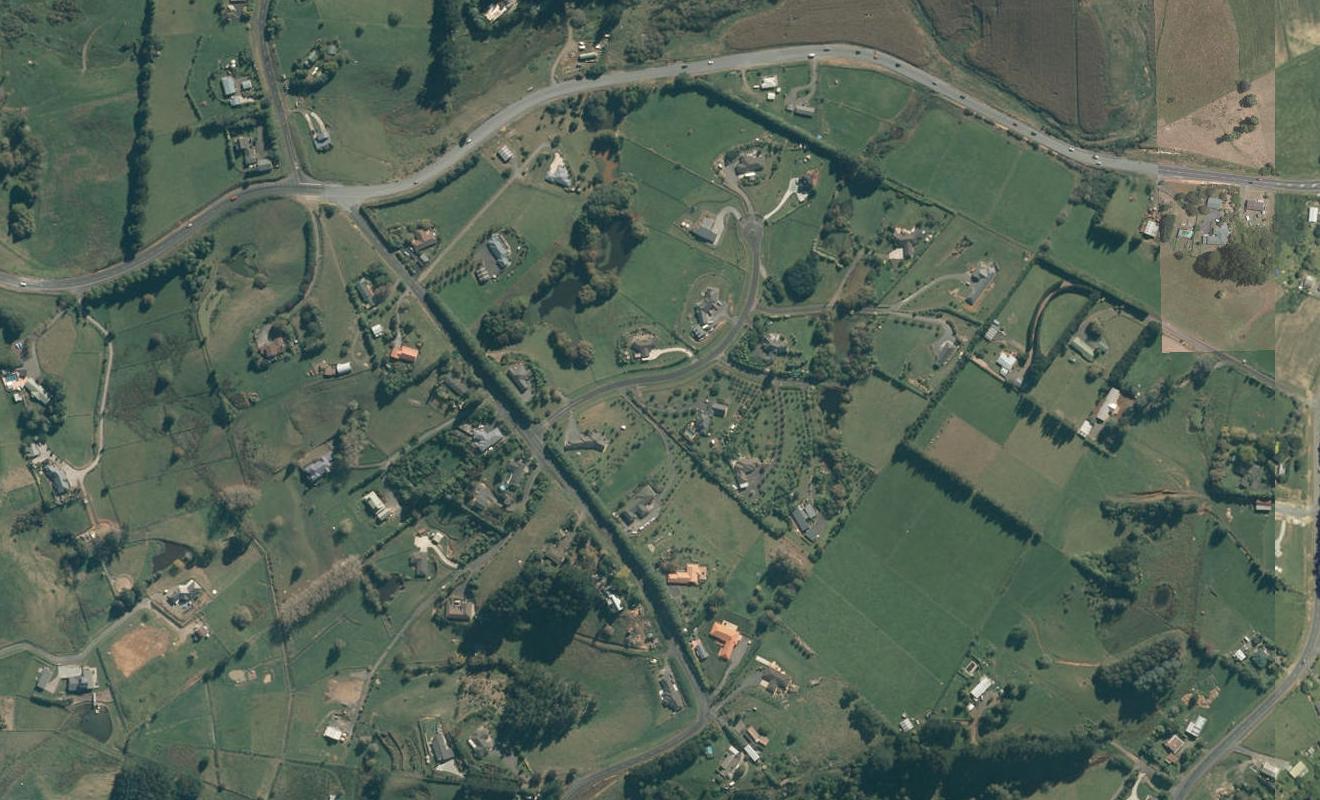 12 Jon Roe Drive, Whatawhata, Hamilton - Carousel 1