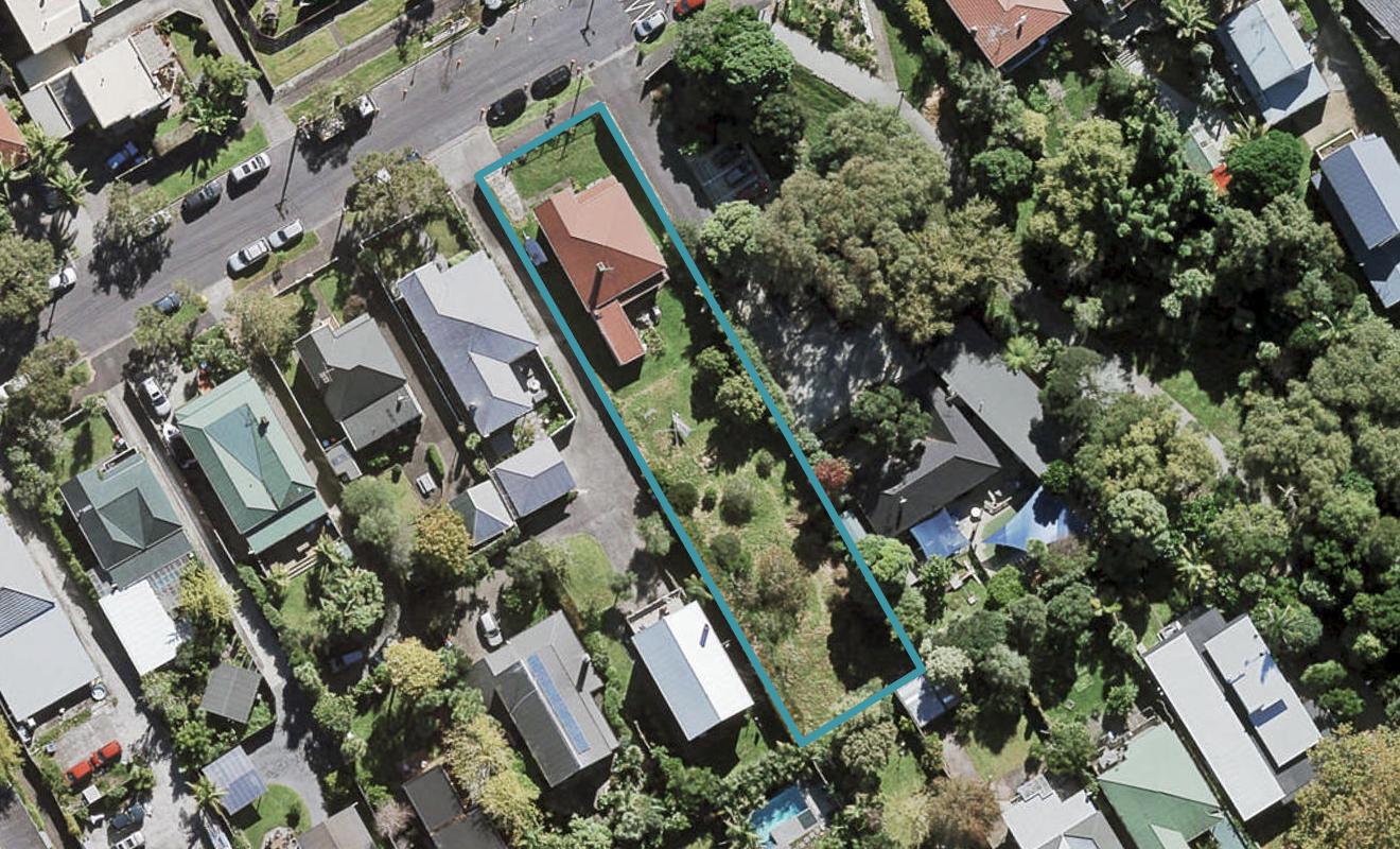 40 Sackville Street, Grey Lynn, Auckland - Carousel 1