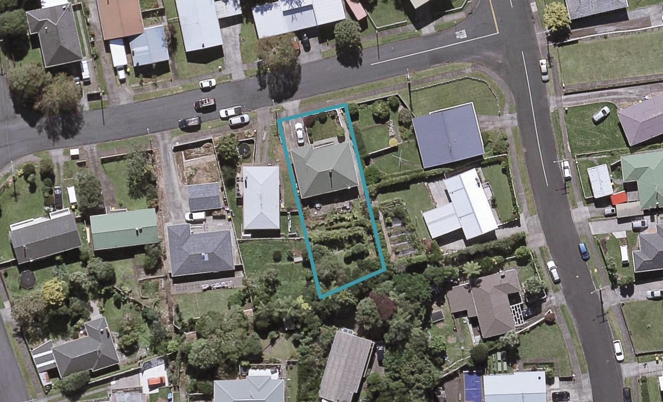 5 Kenmore Street, Westown, New Plymouth - Carousel 1
