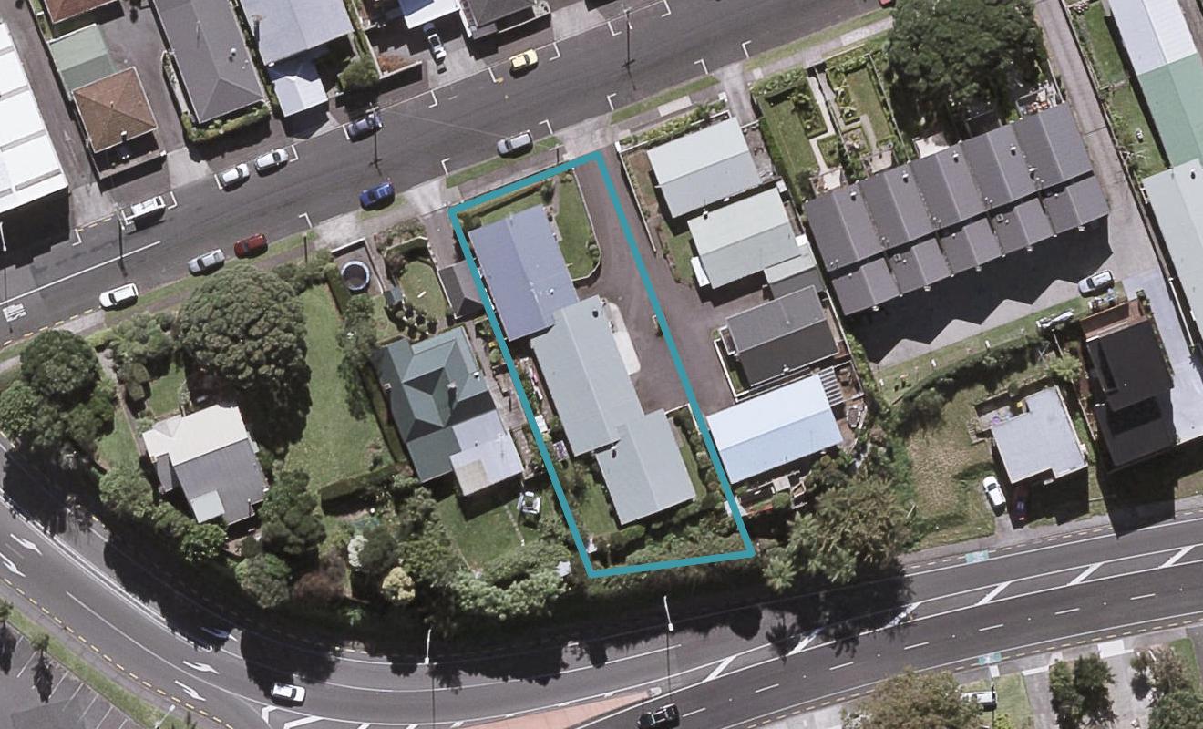 3/242 Courtenay Street, Strandon, New Plymouth - Carousel 1