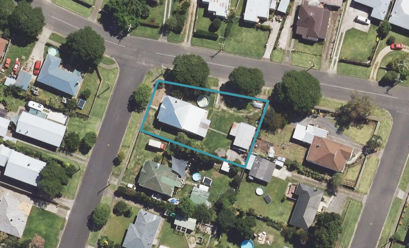 2 Redmond Street, Elgin, Gisborne - Carousel 1