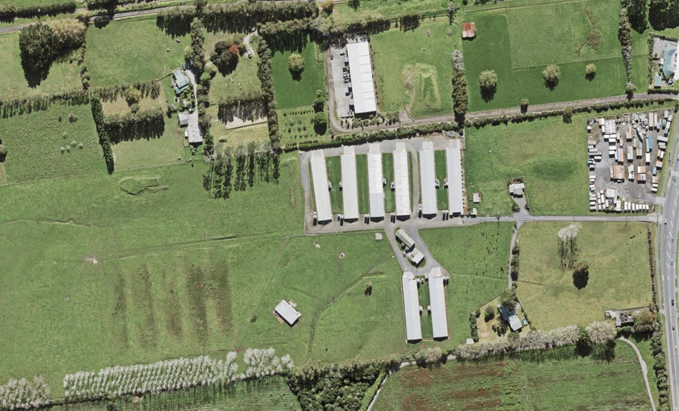 7 Whiteywood Street, Westgate, Auckland - Carousel 1
