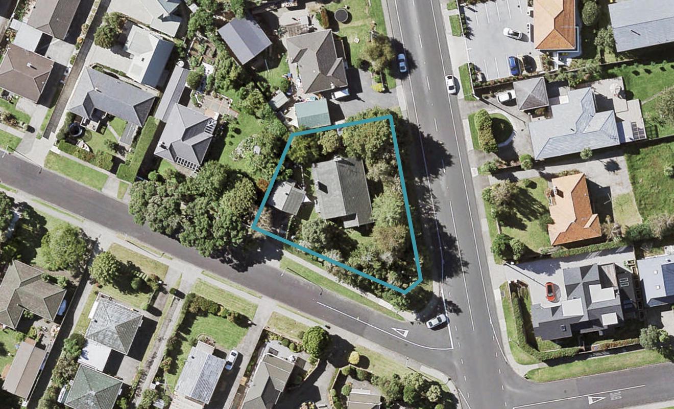 73 Cook Street, Howick, Auckland - Carousel 1