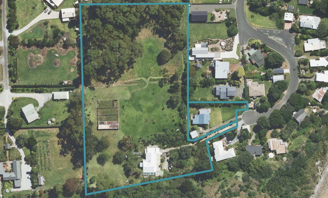 20 Tuahine Crescent, Wainui, Gisborne - Carousel 1