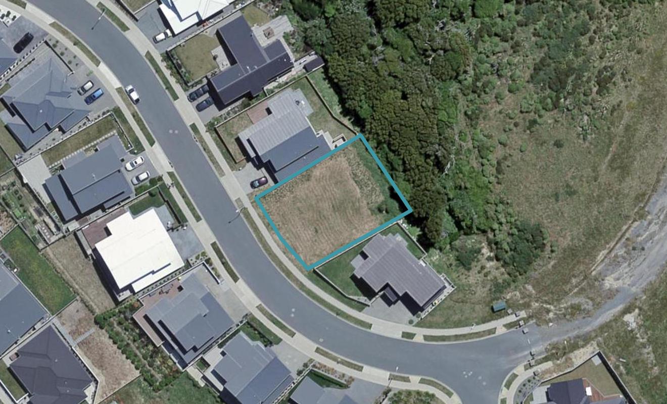 13 Crompton Avenue, Churton Park, Wellington - Carousel 1