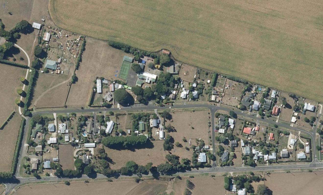23 Budge Street, Fordell, Whanganui - Carousel 1