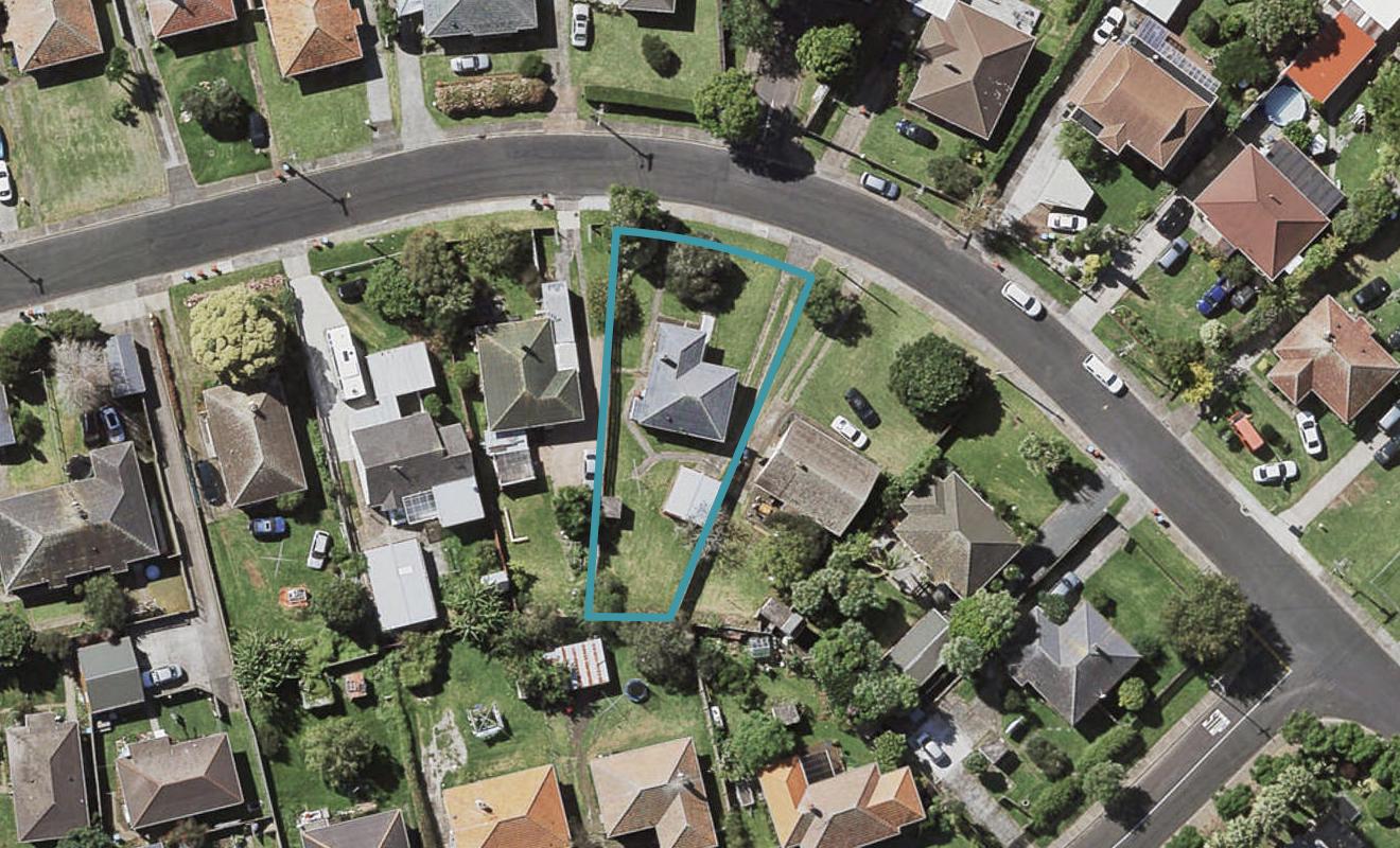 16 Alamein Road, Panmure, Auckland - Carousel 1