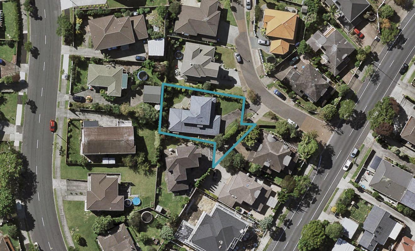 8 Rosepark Crescent, Remuera, Auckland - Carousel 1