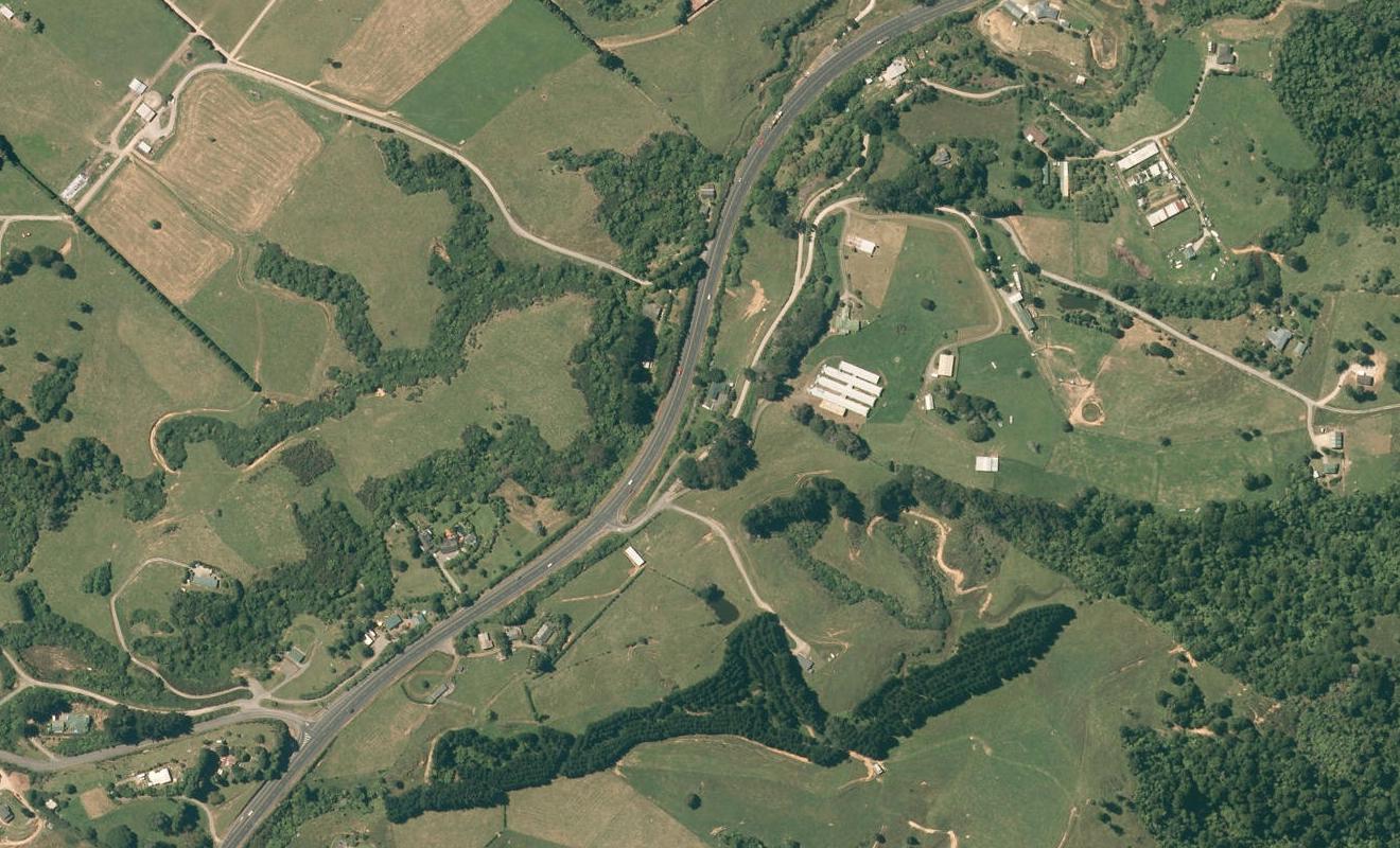 3 Valley View Road, Lower Kaimai, Tauranga - Carousel 1