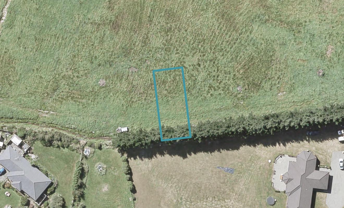 14 Brian Hughes Road, Wainuiomata, Lower Hutt - Carousel 1