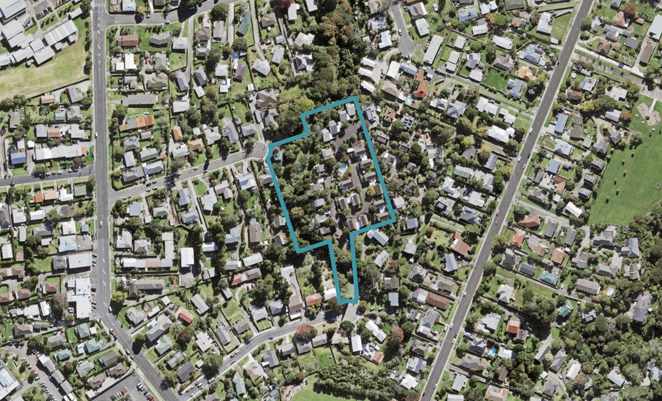 20/24 Beswick Place, Birkdale, Auckland - Carousel 1