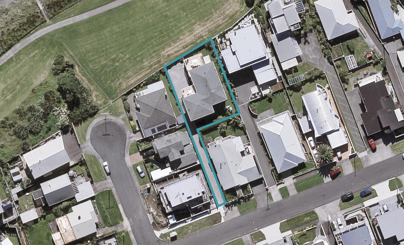 15A Hamblyn Street, Strandon, New Plymouth - Carousel 1