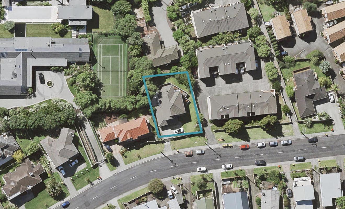 13 Spencer Road, Oteha, Auckland - Carousel 1