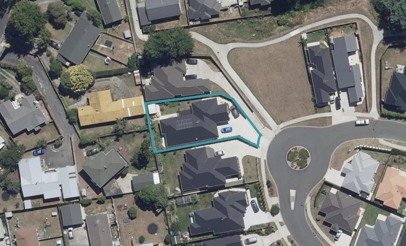 29 Stan Heather Drive, Glenview, Hamilton - Carousel 1