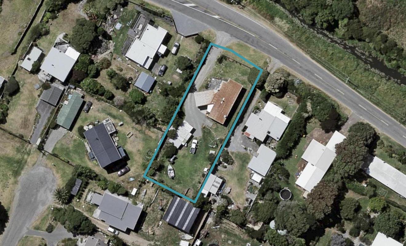 331 Te Horo Beach Road, Te Horo Beach - Carousel 1
