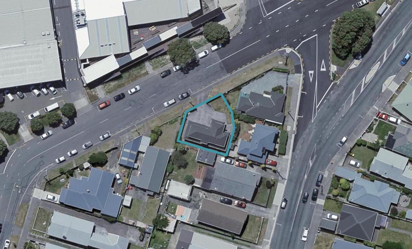 130 Wexford Road, Miramar, Wellington - Carousel 1