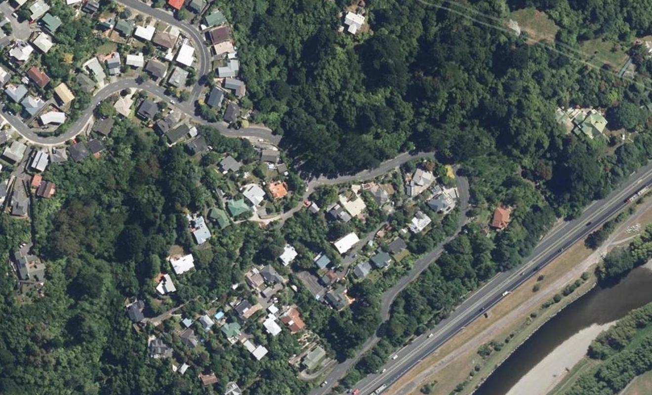 45 Tirohanga Road, Tirohanga, Lower Hutt - Carousel 1