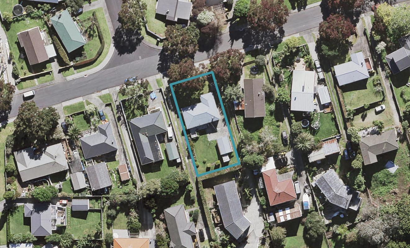 17 Castleton Street, Birkdale, Auckland - Carousel 1