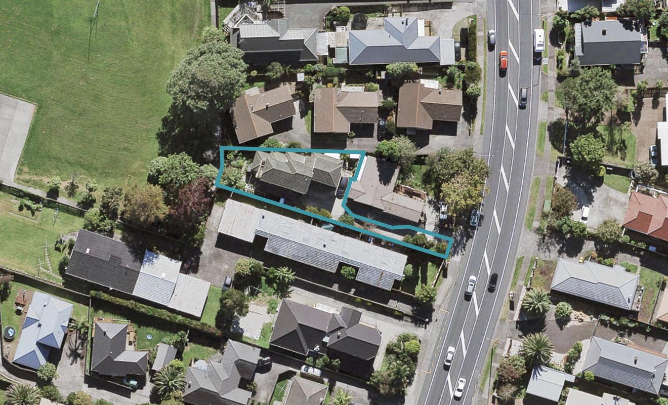 238A Te Atatu Road, Te Atatu South, Auckland - Carousel 1