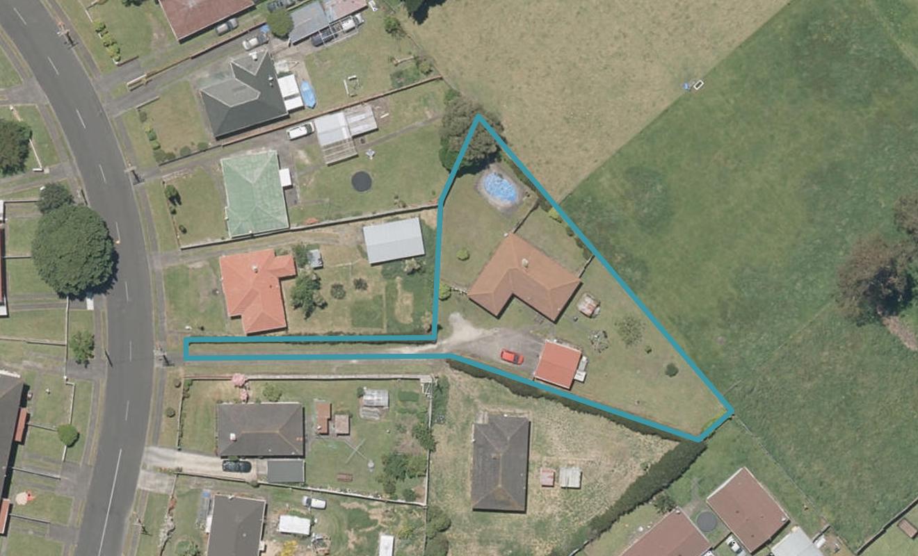 96 Talbot Street, Whanganui East, Whanganui - Carousel 1