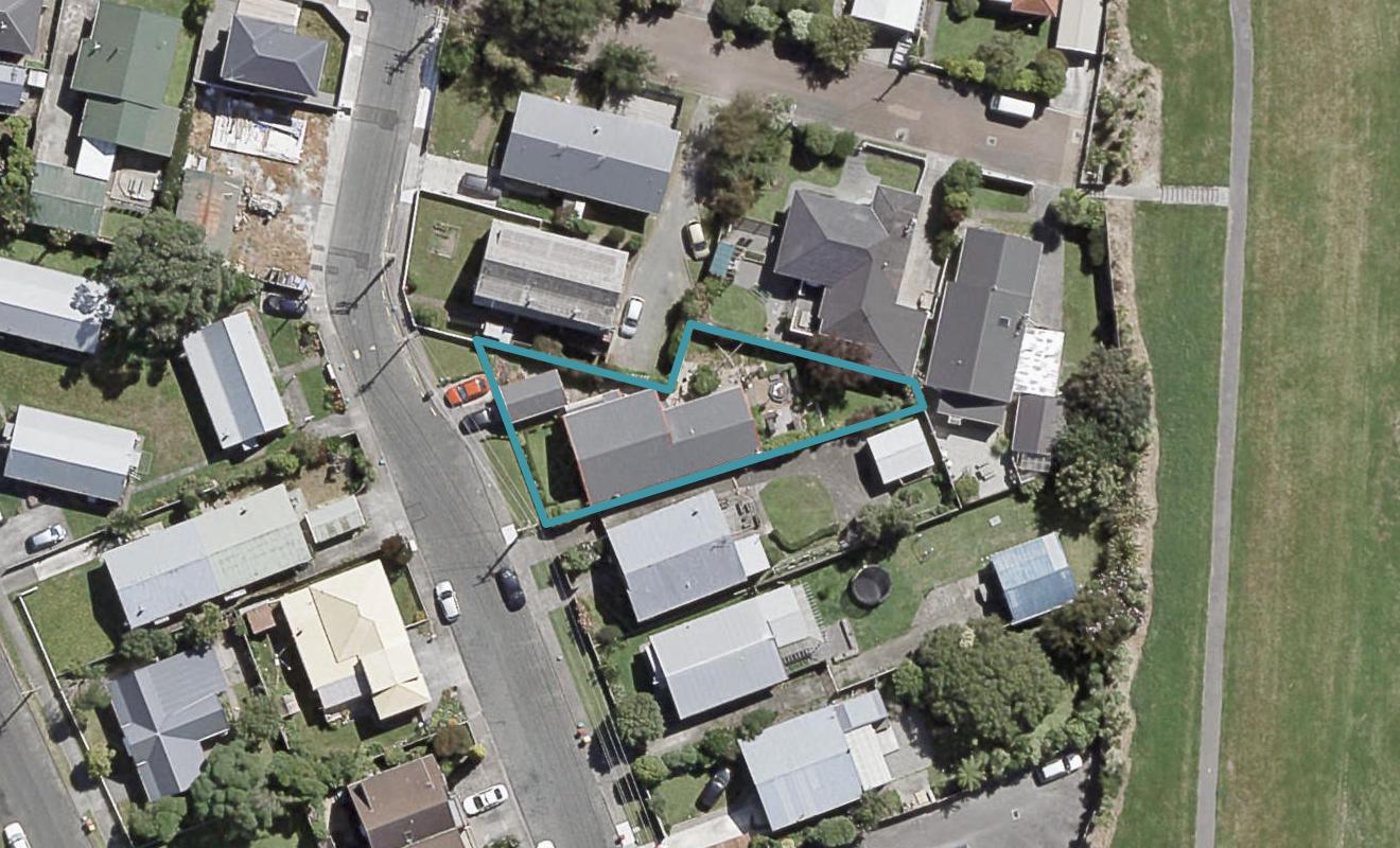 24 Mudie Street, Alicetown, Lower Hutt - Carousel 1