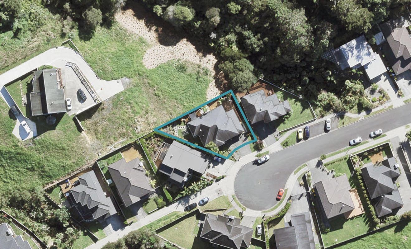 23 Borneo Drive, Fairview Heights, Auckland - Carousel 1