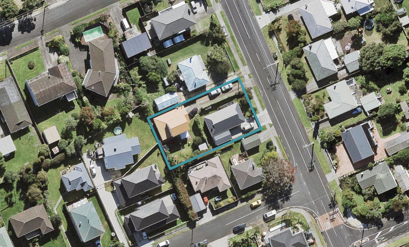 1/96 Flanshaw Road, Te Atatu South, Auckland - Carousel 1