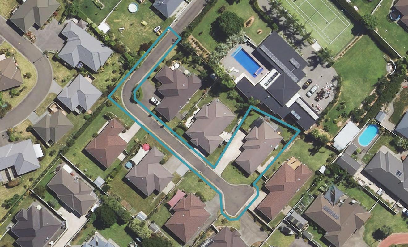 24 Sterling Park, Lytton West, Gisborne - Carousel 1