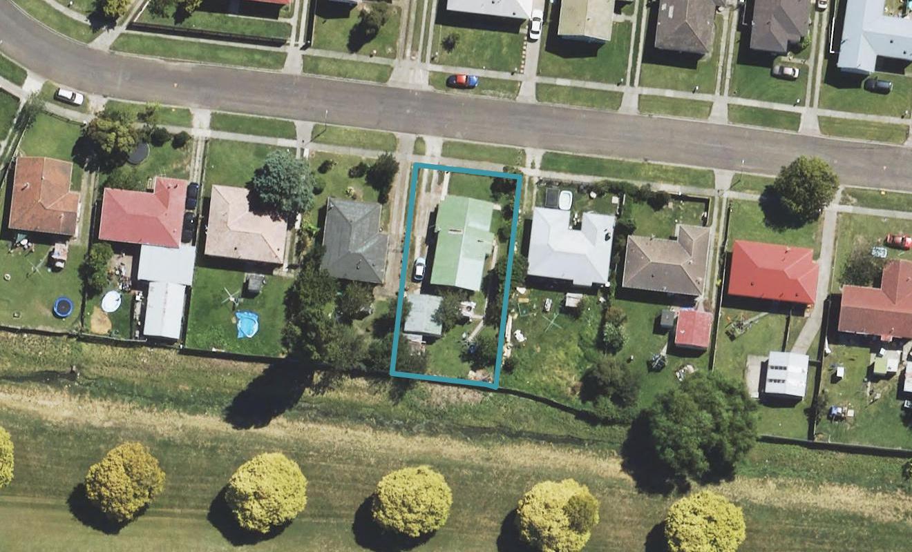 15 Lawrence Street, Outer Kaiti, Gisborne - Carousel 1