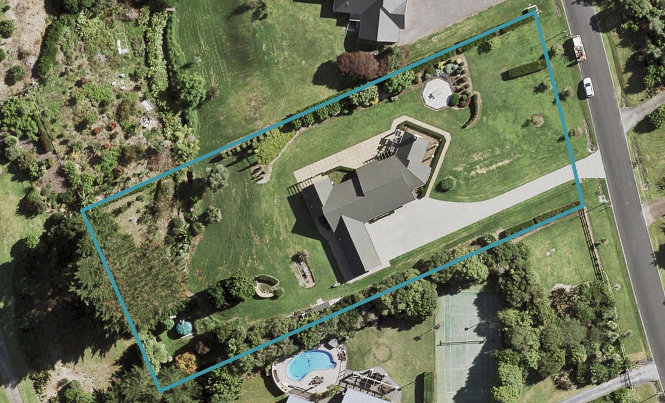 12 Aunceston Rise, Alfriston, Auckland - Carousel 1