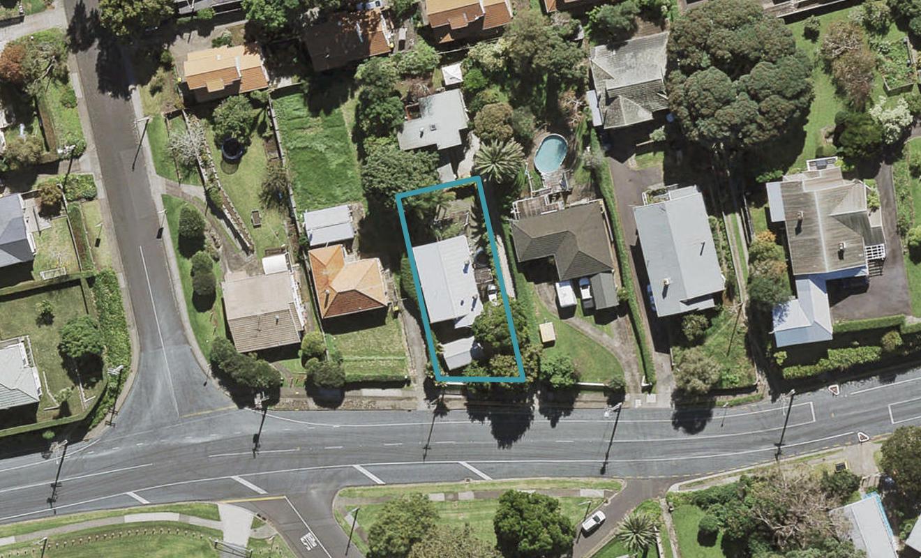 14A TAYLOR RD, Mangere Bridge, Manukau - Carousel 1
