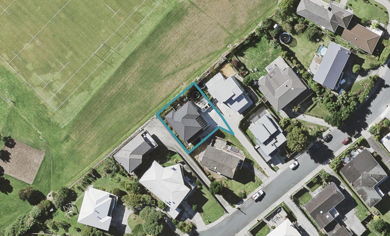 9A Windsor Place, Windsor Park, Auckland - Carousel 1