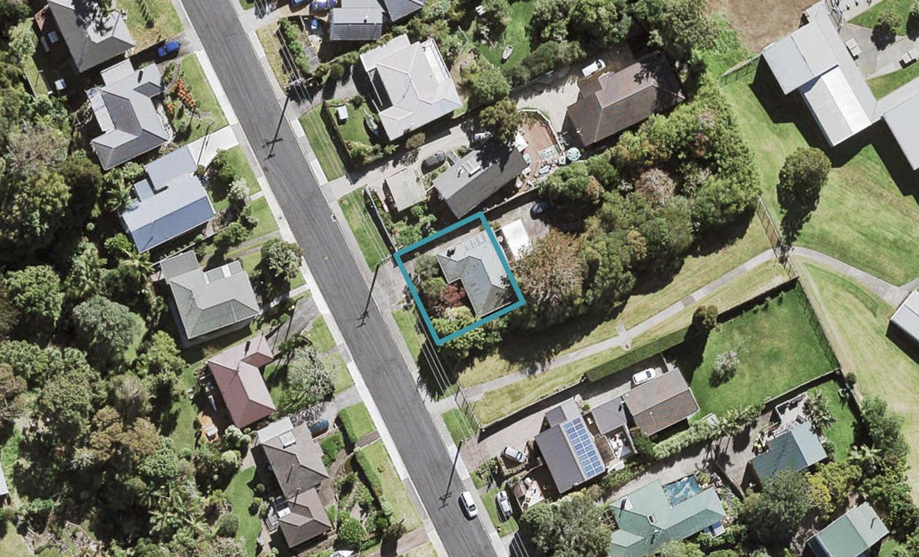 29 Tiri Tiri Road, Birkdale, Auckland - Carousel 1