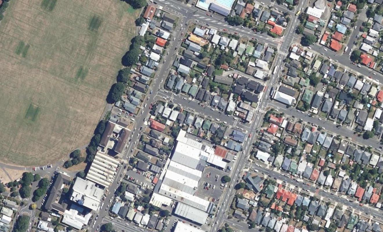 10 Atiawa Street, Petone, Lower Hutt - Carousel 1