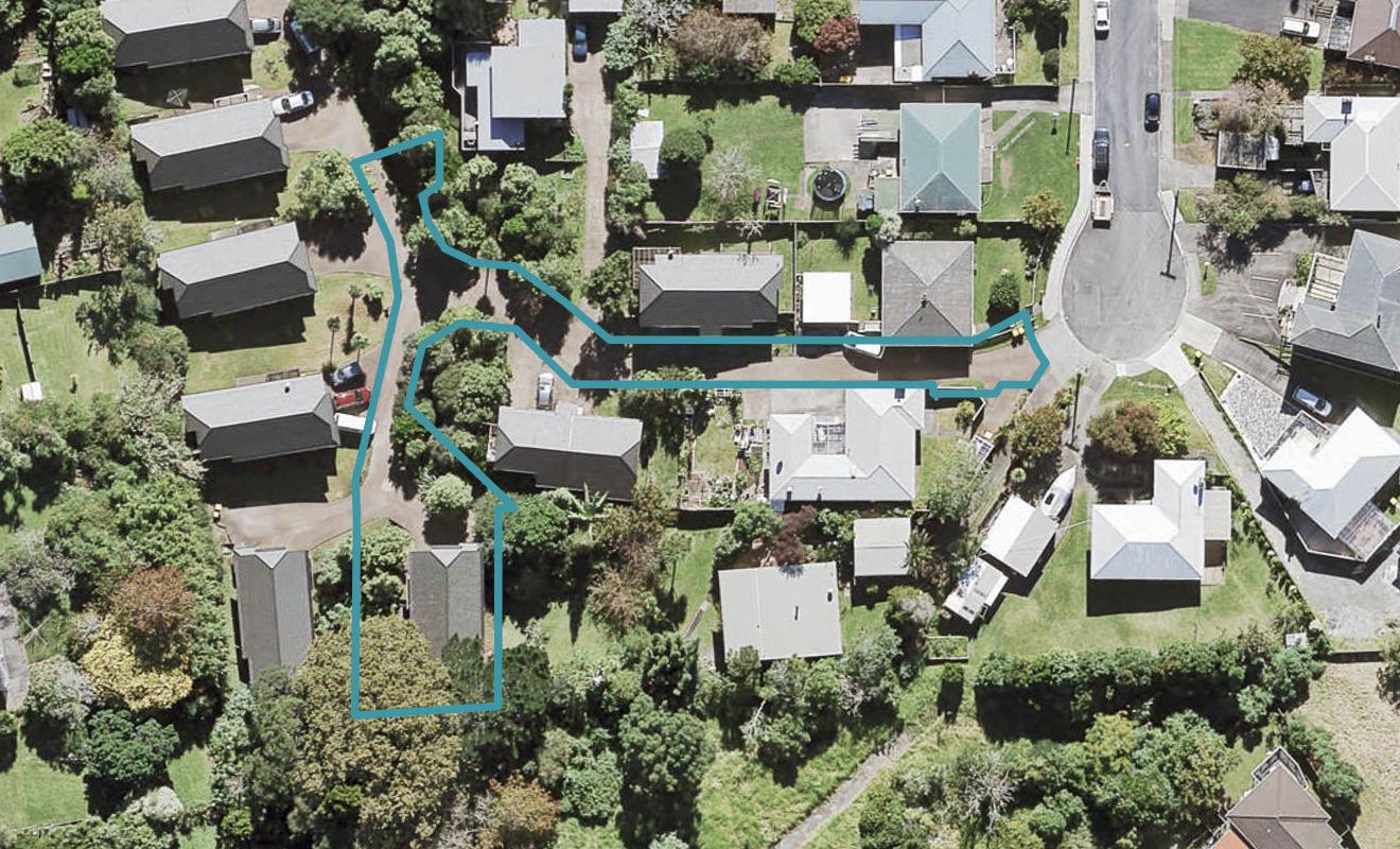 22 Springside Place, New Lynn, Auckland - Carousel 1