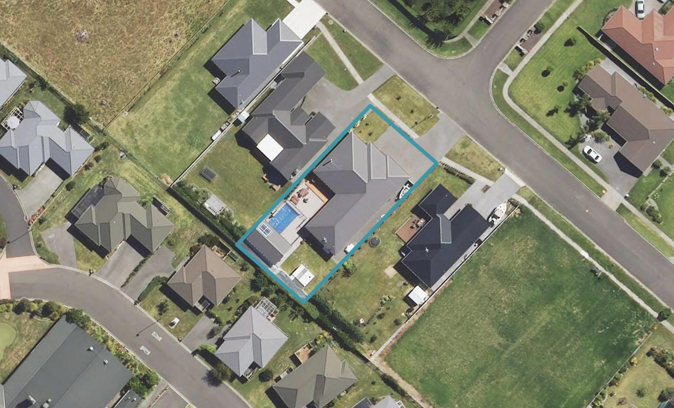 52 Sterling Park, Lytton West, Gisborne - Carousel 1