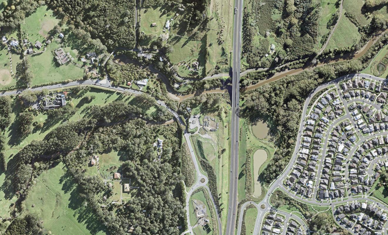 9 Puruatanga Road, WAINUI, SILVERDALE - Carousel 1