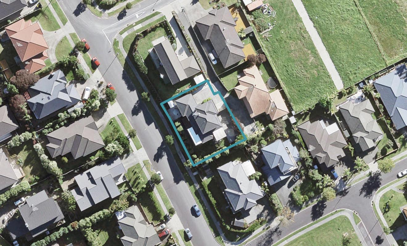 3 Richard Hill Close, Fairview Heights, Auckland - Carousel 1