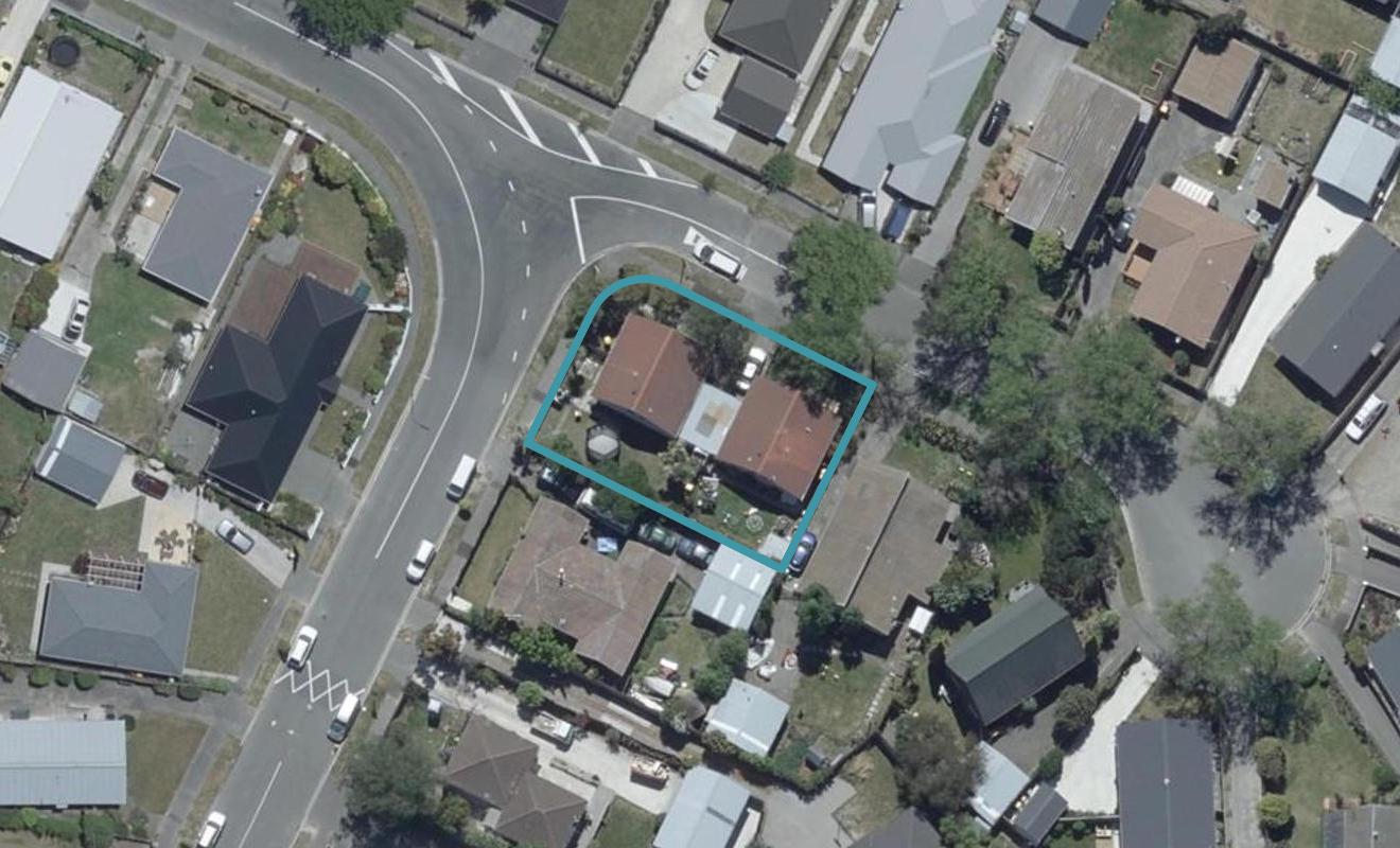 2/2 Betula Place, Parklands, Christchurch - Carousel 1