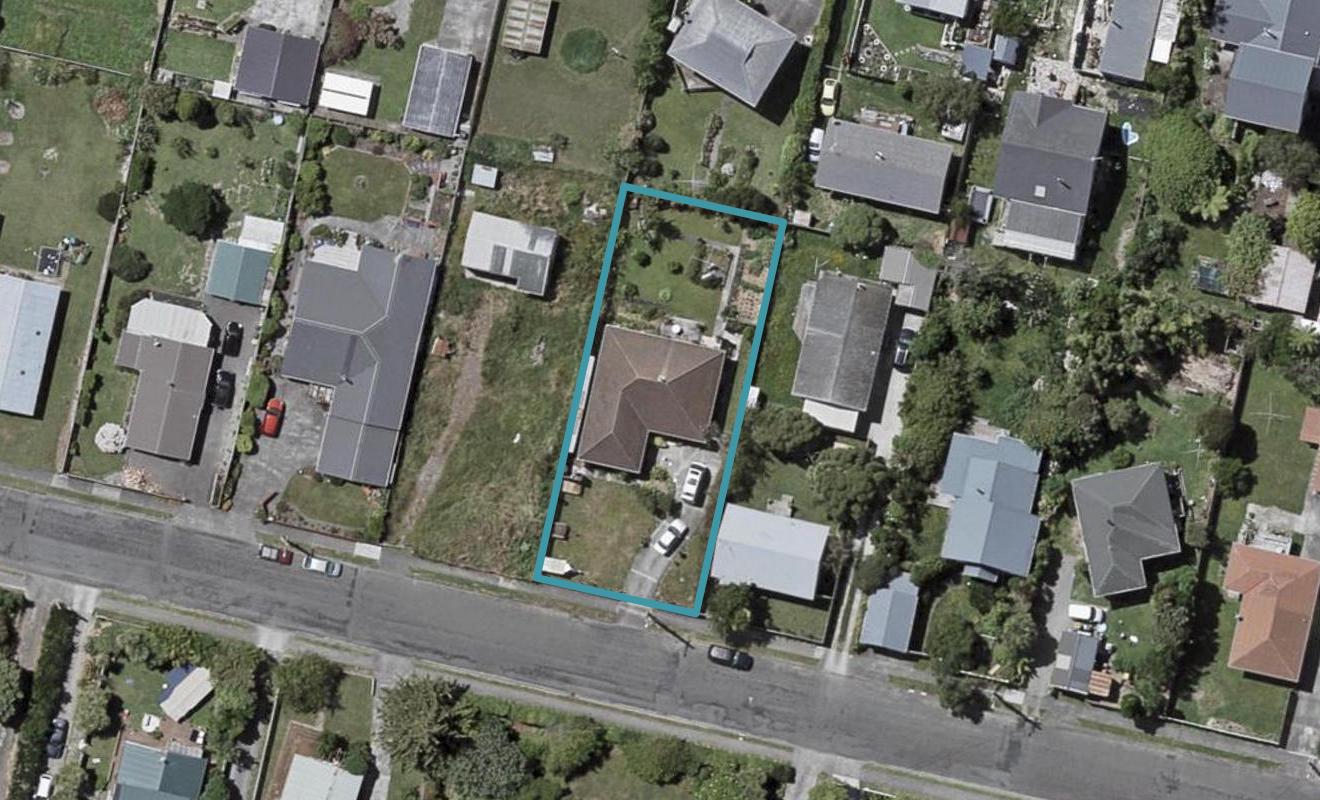 76 Atkinson Avenue, Otaki Beach, Otaki - Carousel 1