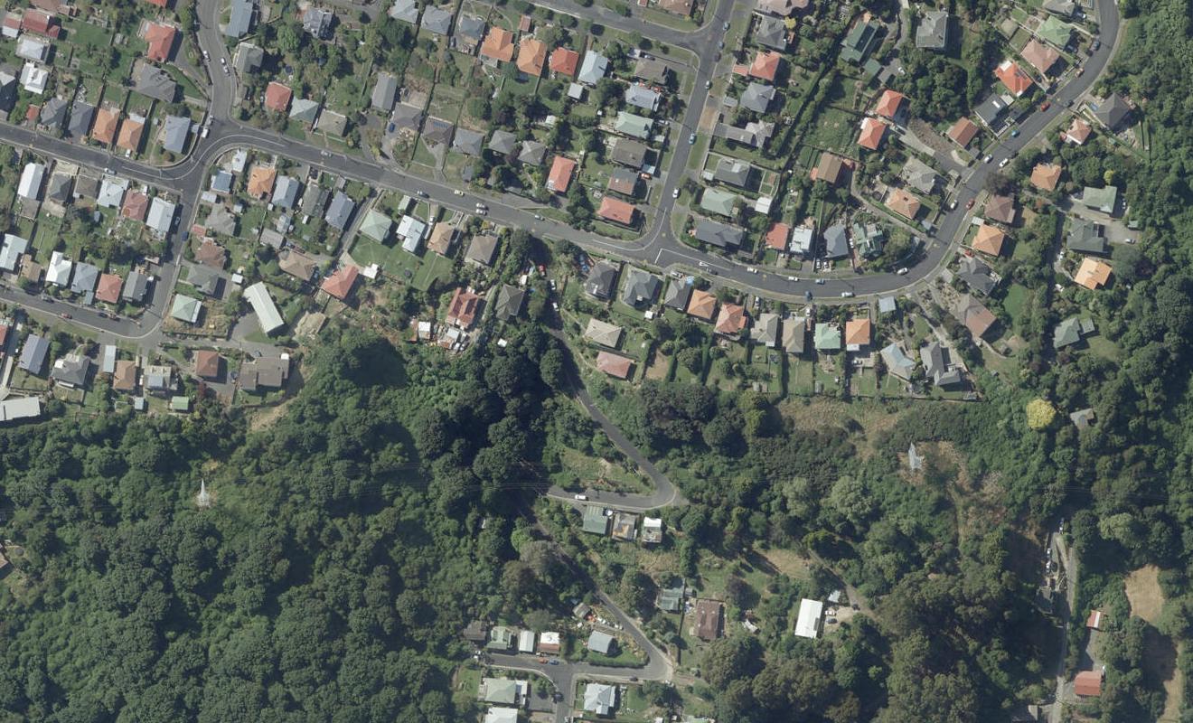 9 Lancefield Street, Balaclava, Dunedin - Carousel 1