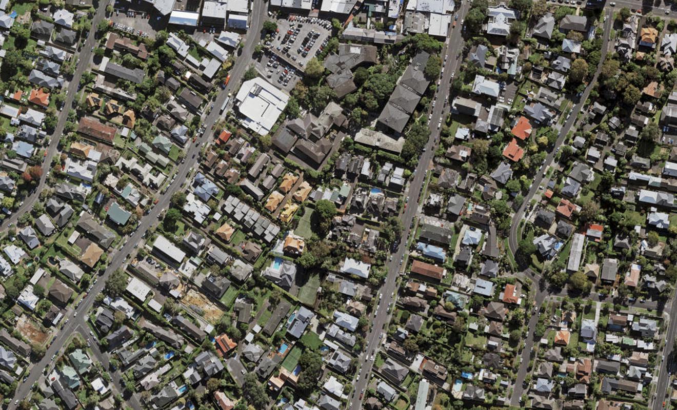 4/25 St Vincent Avenue, Remuera, Auckland - Carousel 1