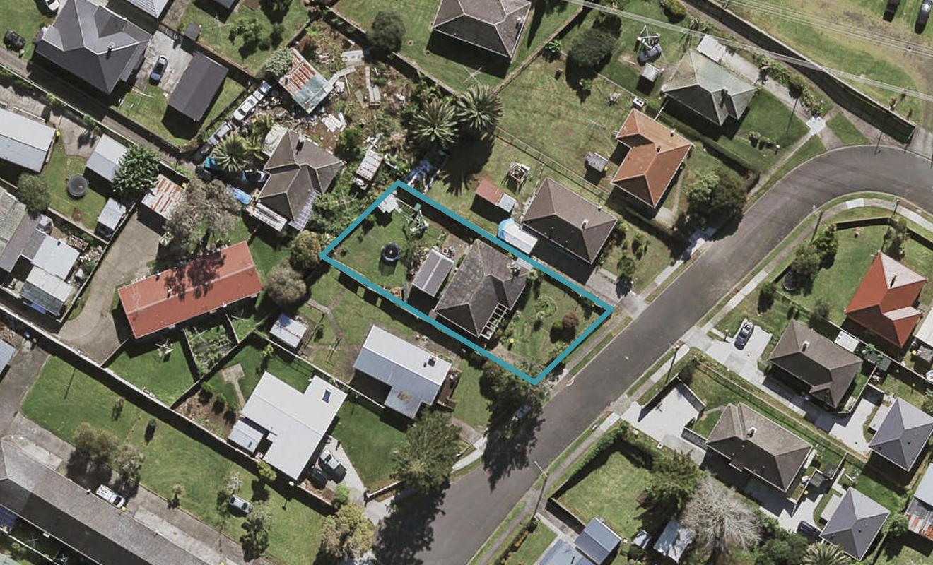29 Mcburney Place, Mangere East, Auckland - Carousel 1