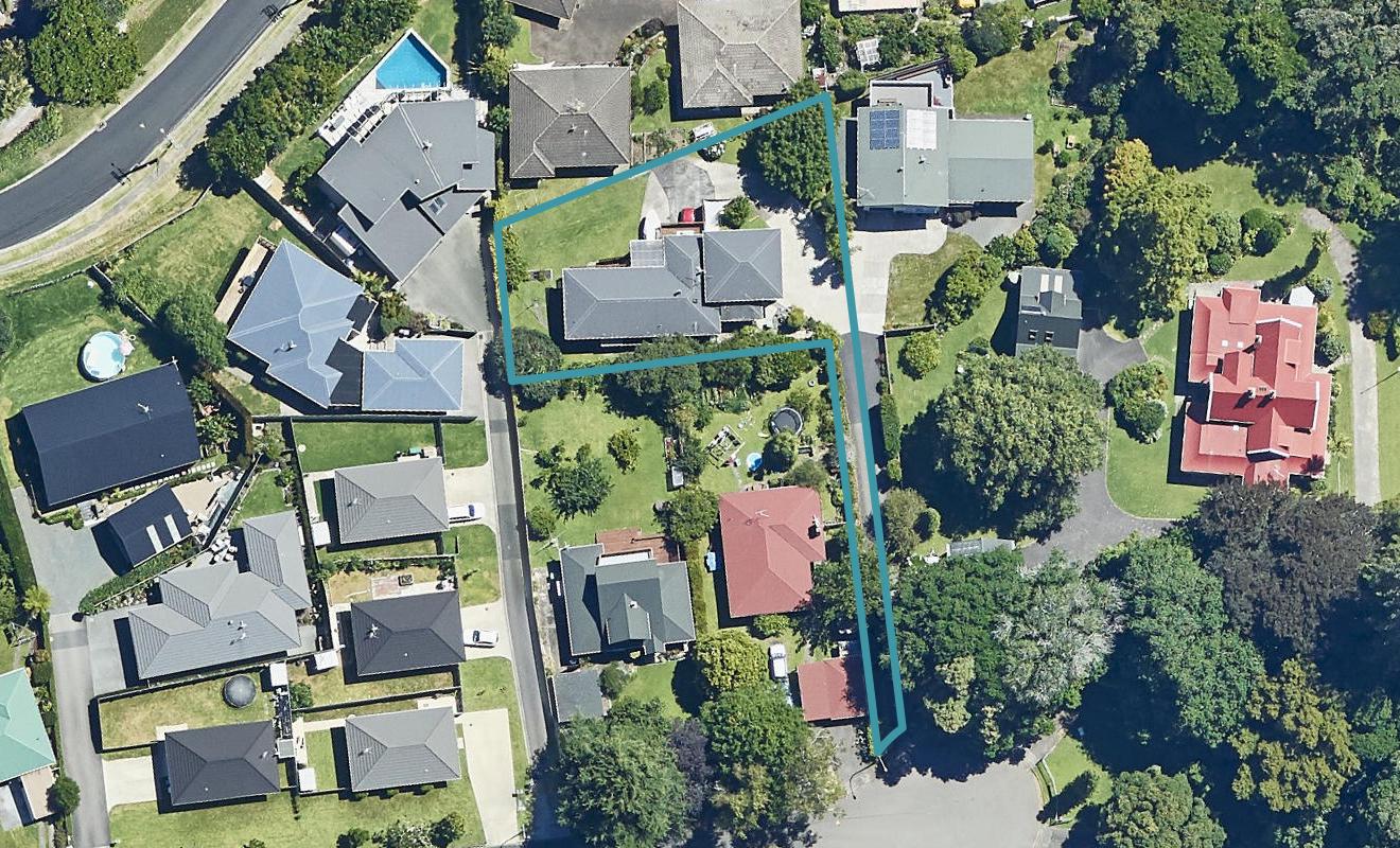 30 Parkvale Road, Otumoetai, Tauranga - Carousel 1