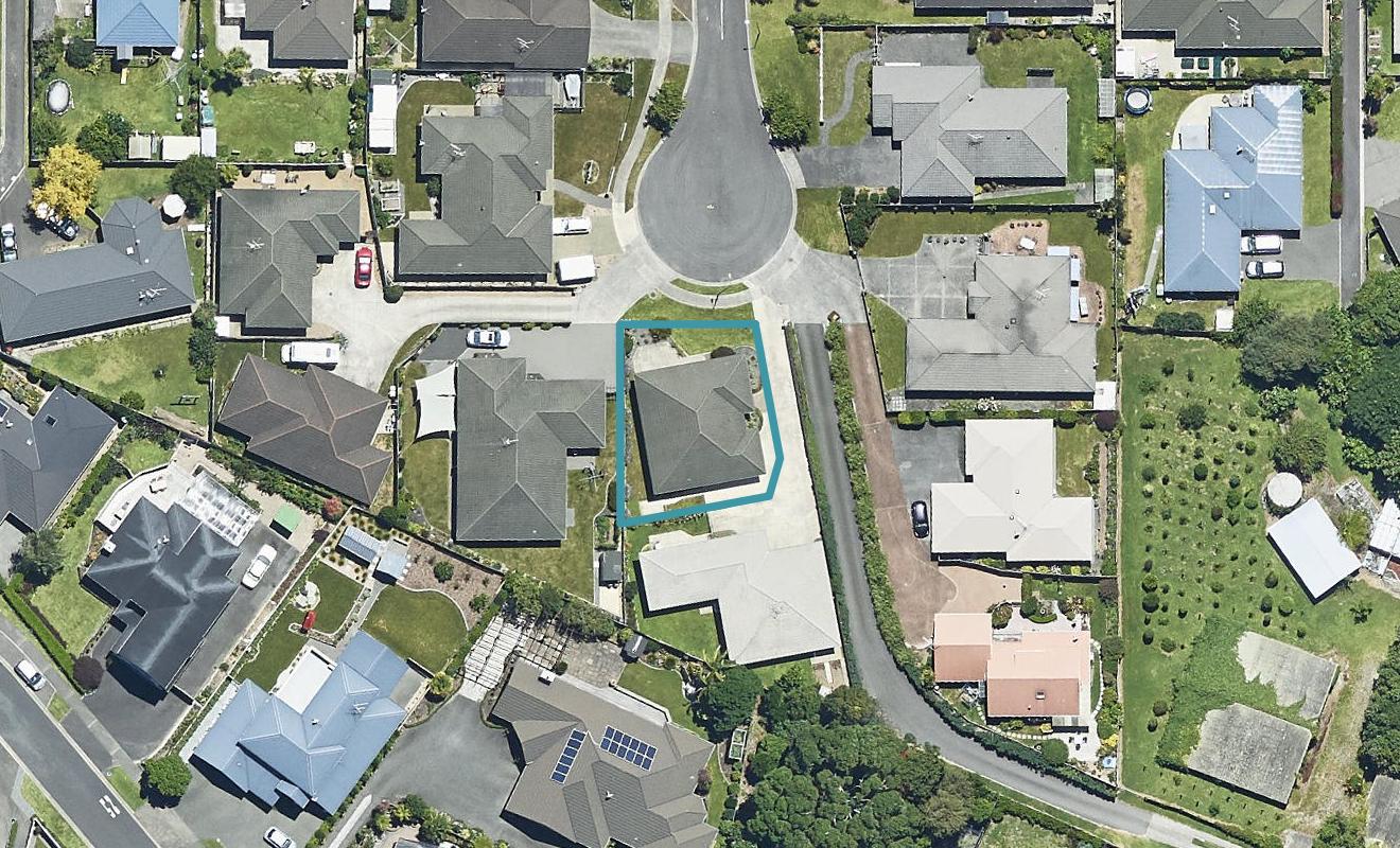 12 Hampstead Court, Pyes Pa, Tauranga - Carousel 1
