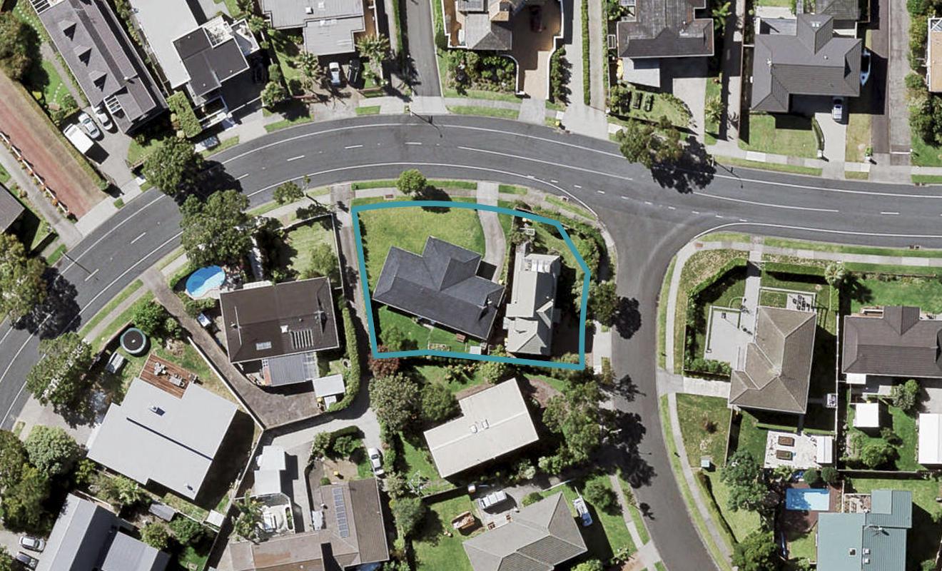 46 Fielding Crescent, Farm Cove, Auckland - Carousel 1