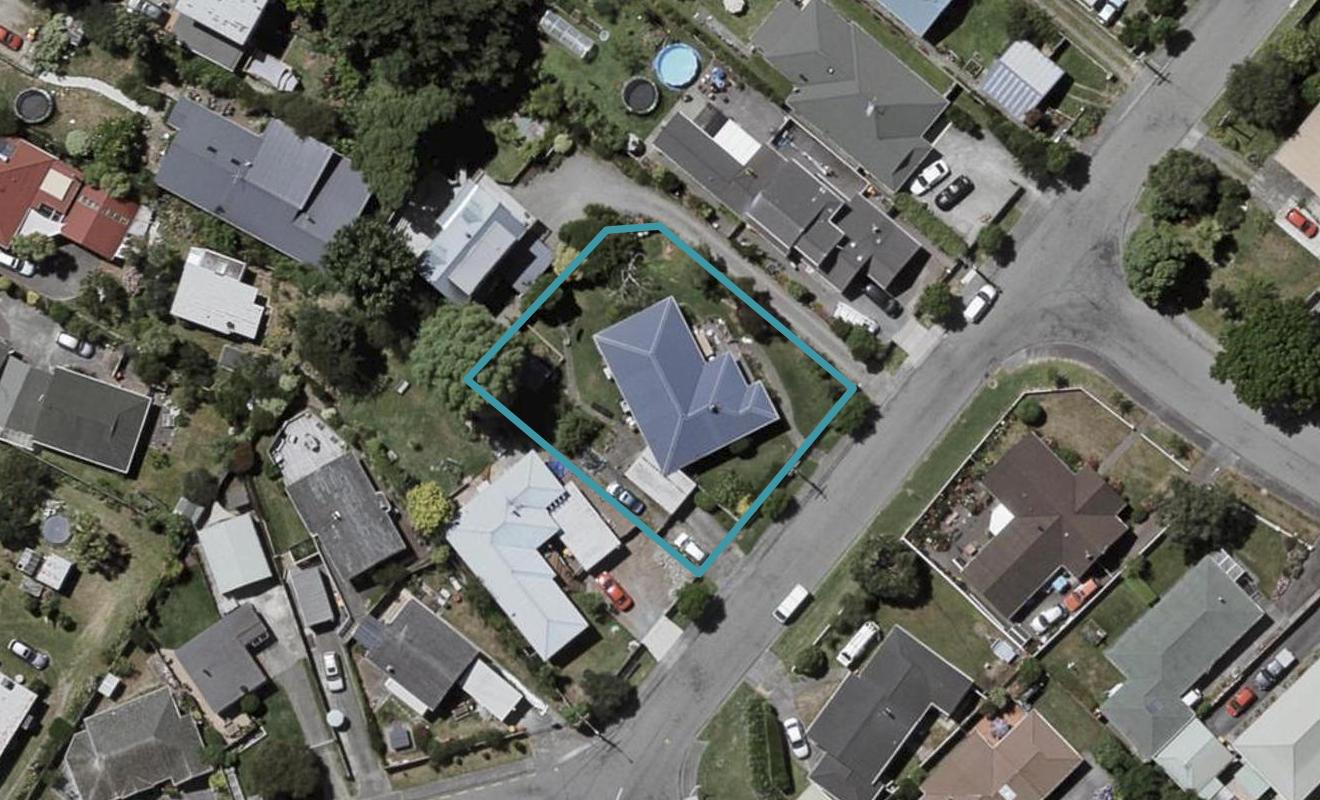 3 Goldsborough Avenue, Raumati Beach, Paraparaumu - Carousel 1