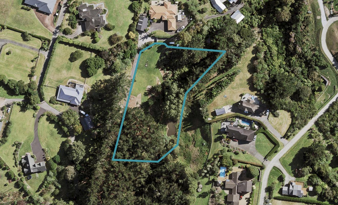 334B Redoubt Road, Totara Park, Auckland - Carousel 1