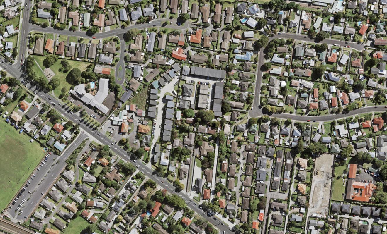 45D Swanson Road, Henderson, Auckland - Carousel 1